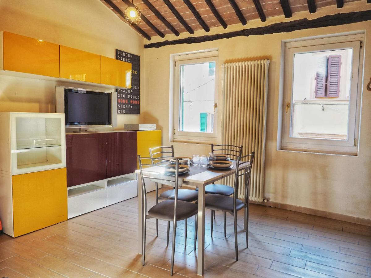 Vallerozzi House By Francigenaapartments シエーナ エクステリア 写真